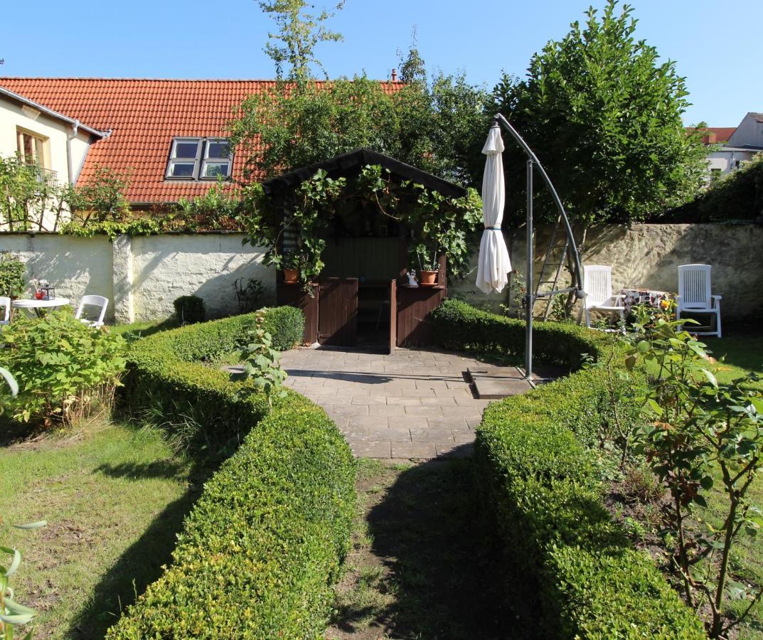Zentrale Ferienwohnung Mit Gartennutzung Schwerin (Mecklenburg-Vorpommern) Exterior foto